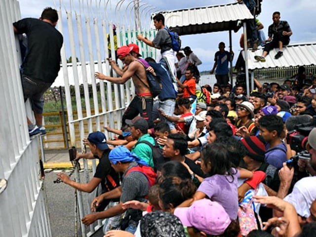 'Imperative' that 'No One' from Caravan Enter U.S.