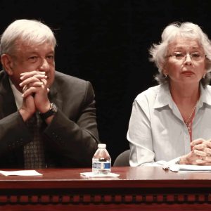 Incoming Mexico gov't: No deal to host US asylum-seekers