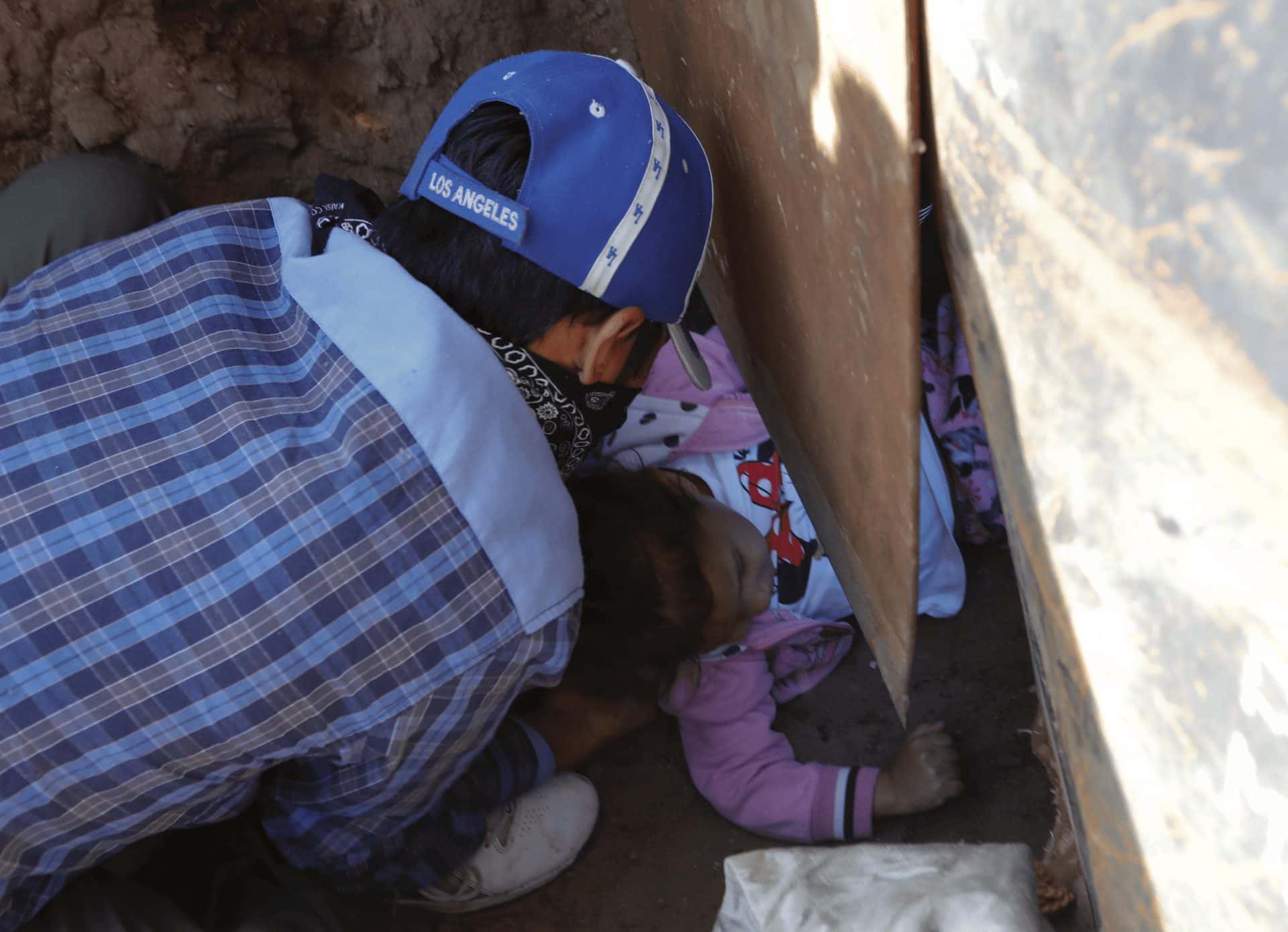 Border patrol: More families cross illegally to San Diego
