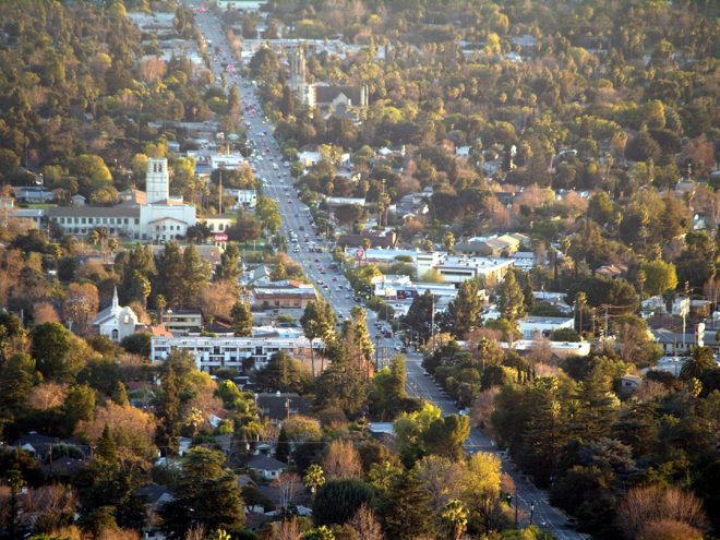 Lake_Avenue_Altadena